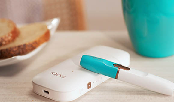 IQOS 3 Gold with Charger