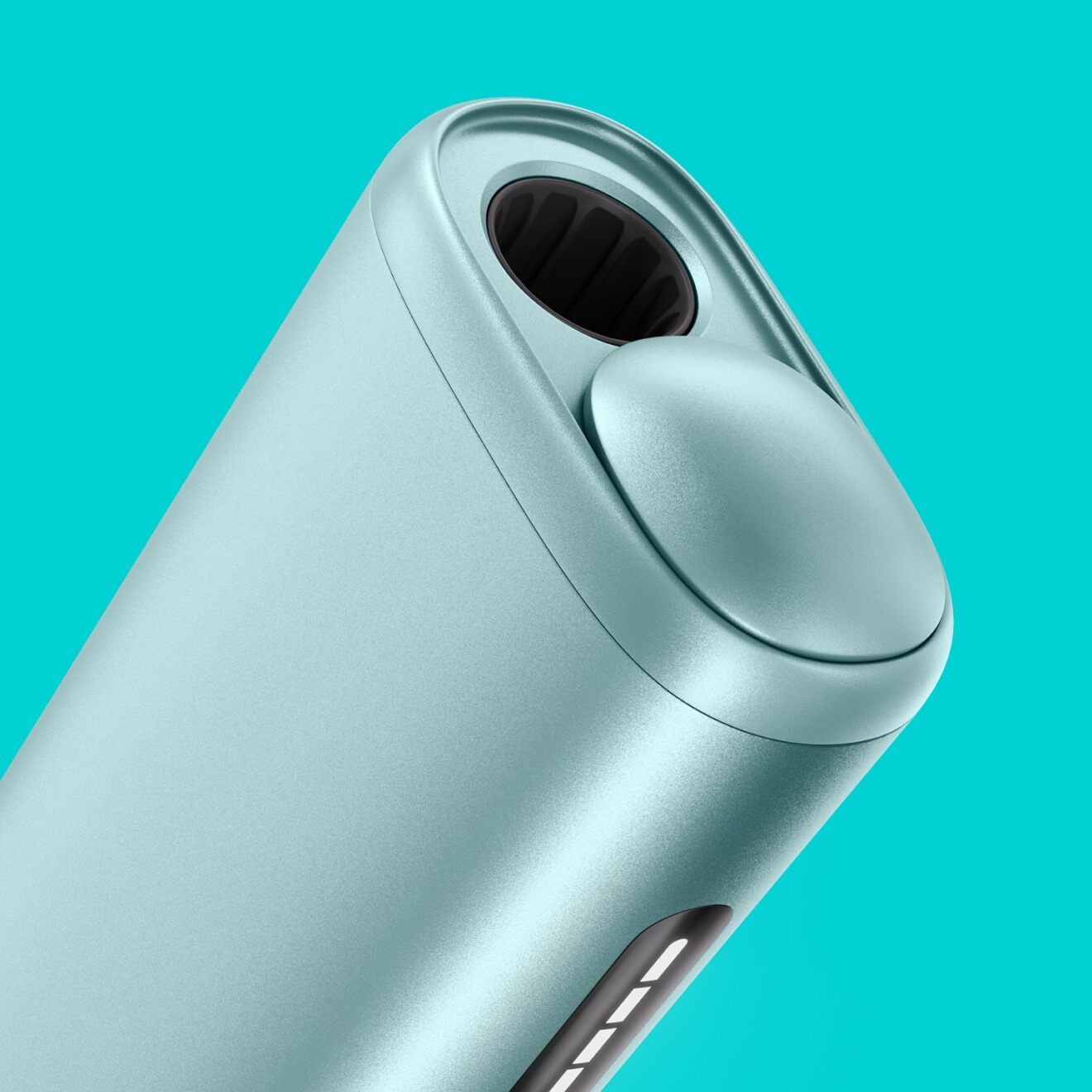 IQOS ILUMA i device